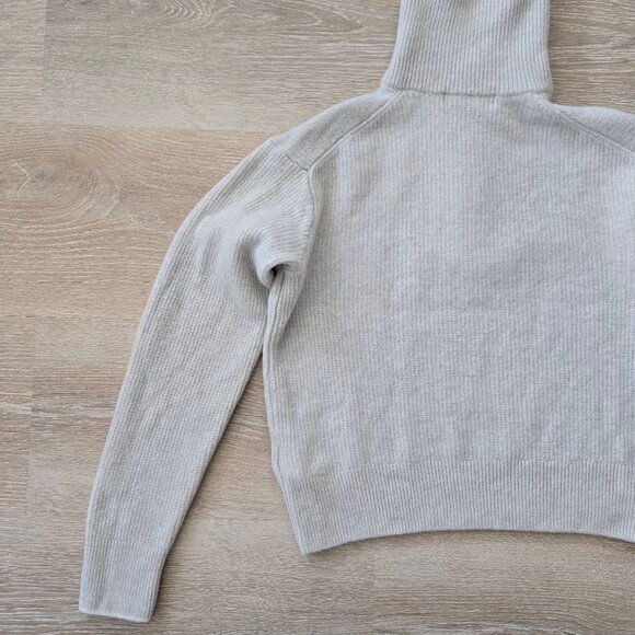 UNIQLO Premium Lambswool Half-Zip Long-Sleeve Knit Sweater Size Medium NWT - Picture 14 of 17